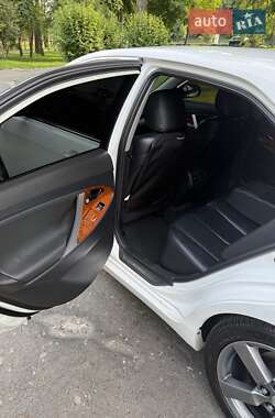 Седан Toyota Camry 2009 в 