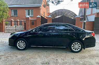 Седан Toyota Camry 2013 в Харькове