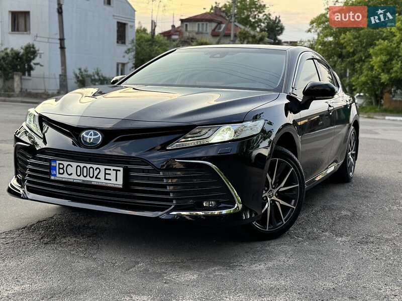 Toyota Camry 2023