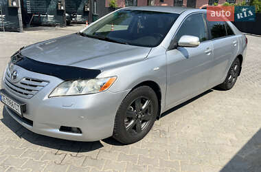 Седан Toyota Camry 2008 в Черновцах