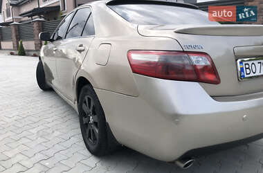 Седан Toyota Camry 2006 в 