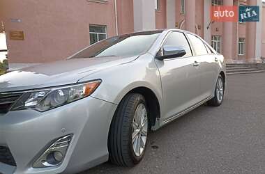 Седан Toyota Camry 2012 в 