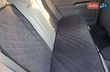 Седан Toyota Camry 2012 в 