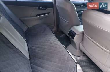 Седан Toyota Camry 2012 в 