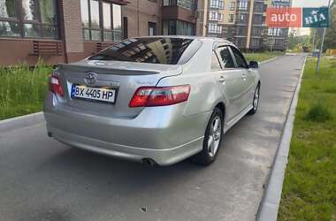 Седан Toyota Camry 2006 в 