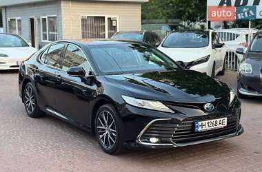 Седан Toyota Camry 2023 в Одесі