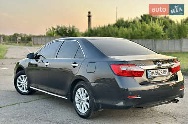 Седан Toyota Camry 2013 в 