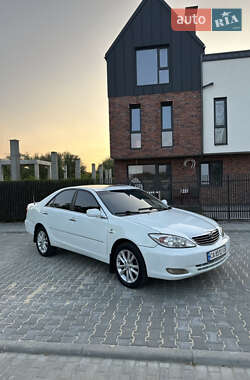 Седан Toyota Camry 2003 в Умані