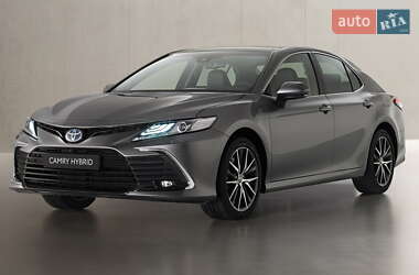 Седан Toyota Camry 2021 в Киеве