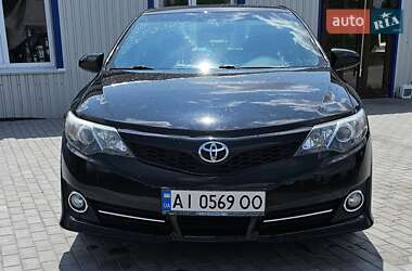 Седан Toyota Camry 2012 в Козятині