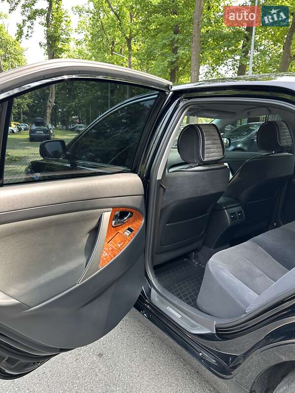 Седан Toyota Camry 2008 в Харкові