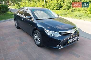 Седан Toyota Camry 2015 в 