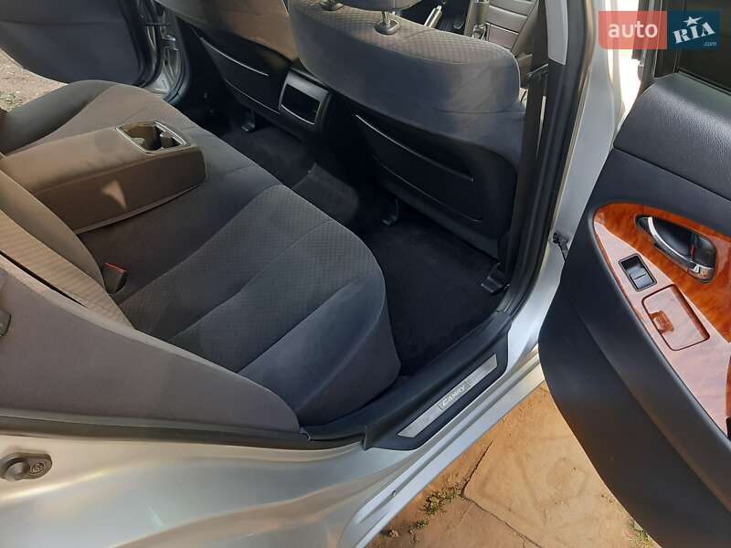 Седан Toyota Camry 2007 в Умани