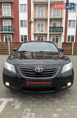 Седан Toyota Camry 2008 в Белогородке