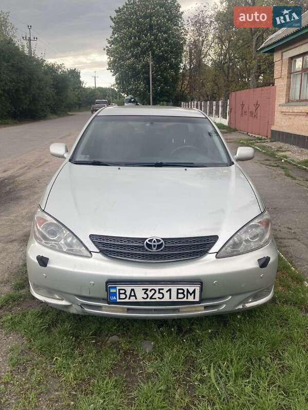 Седан Toyota Camry 2003 в Знам'янці