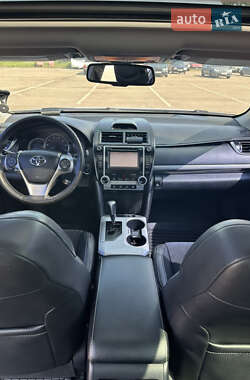Седан Toyota Camry 2012 в 