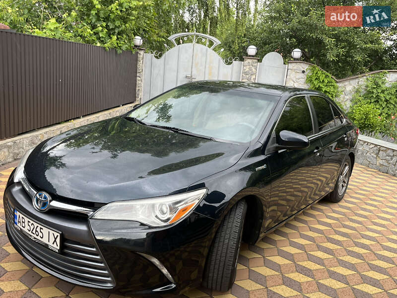Toyota Camry 2015