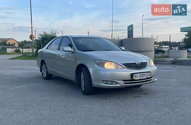 Седан Toyota Camry 2003 в Киеве