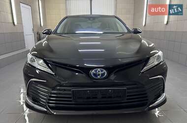 Седан Toyota Camry 2022 в 
