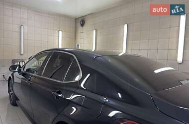 Седан Toyota Camry 2022 в 
