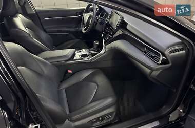 Седан Toyota Camry 2022 в 