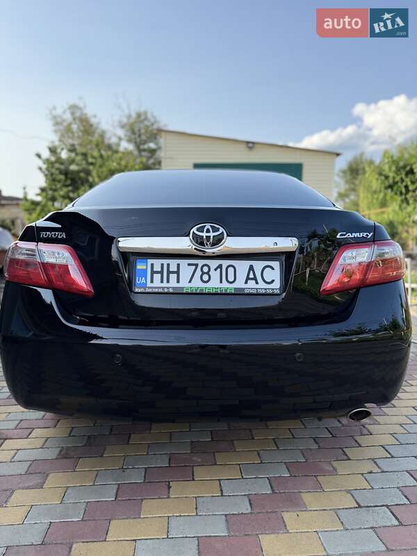 Седан Toyota Camry 2010 в Ананьїві
