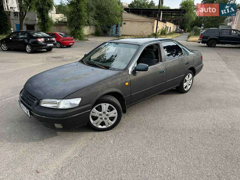 Toyota Camry 1997