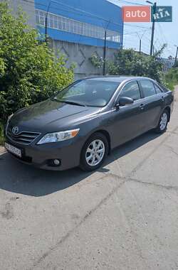 Седан Toyota Camry 2010 в Києві