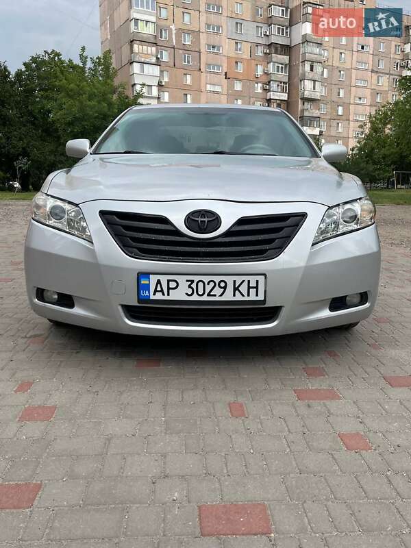 Седан Toyota Camry 2006 в Запоріжжі