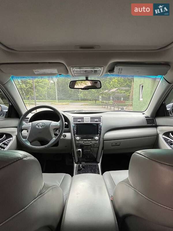 Седан Toyota Camry 2006 в Запоріжжі