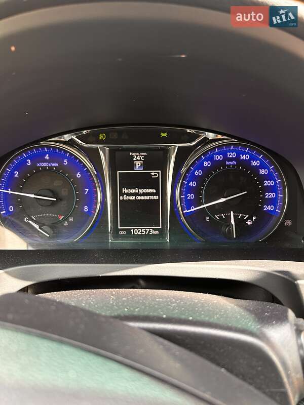 Седан Toyota Camry 2015 в Харькове