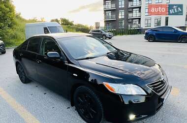 Седан Toyota Camry 2006 в 