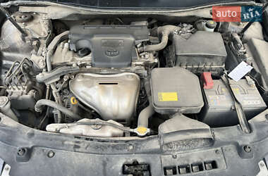 Седан Toyota Camry 2014 в 
