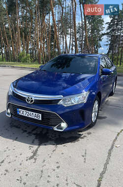 Седан Toyota Camry 2015 в Харькове