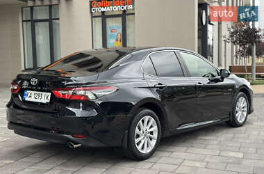 Седан Toyota Camry 2022 в 