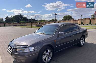 Седан Toyota Camry 1998 в Ізмаїлі