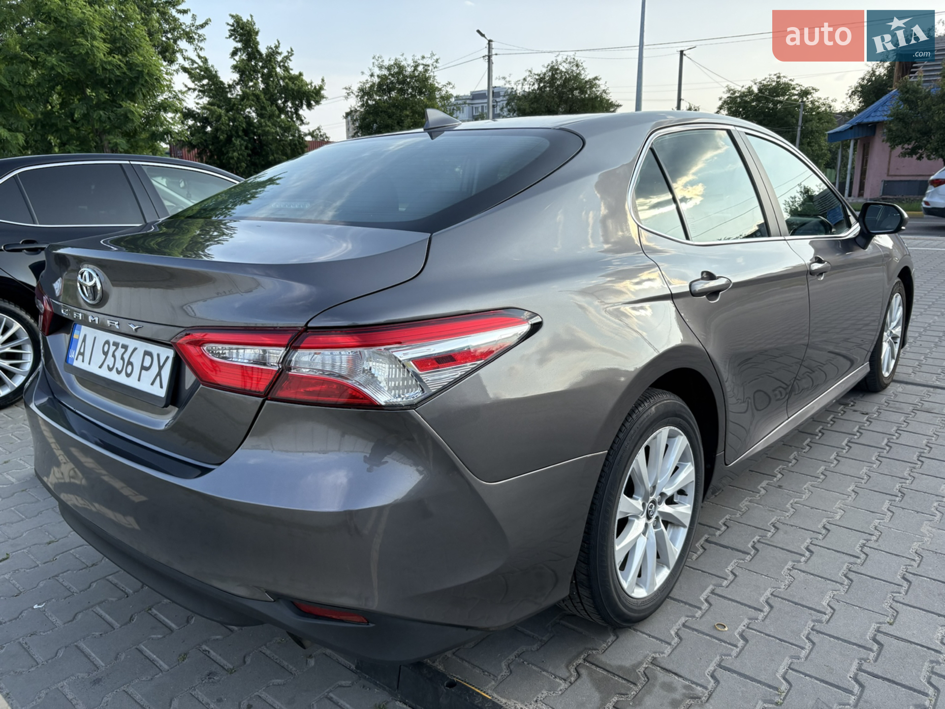 2019 Toyota Camry - мініатюра 12
