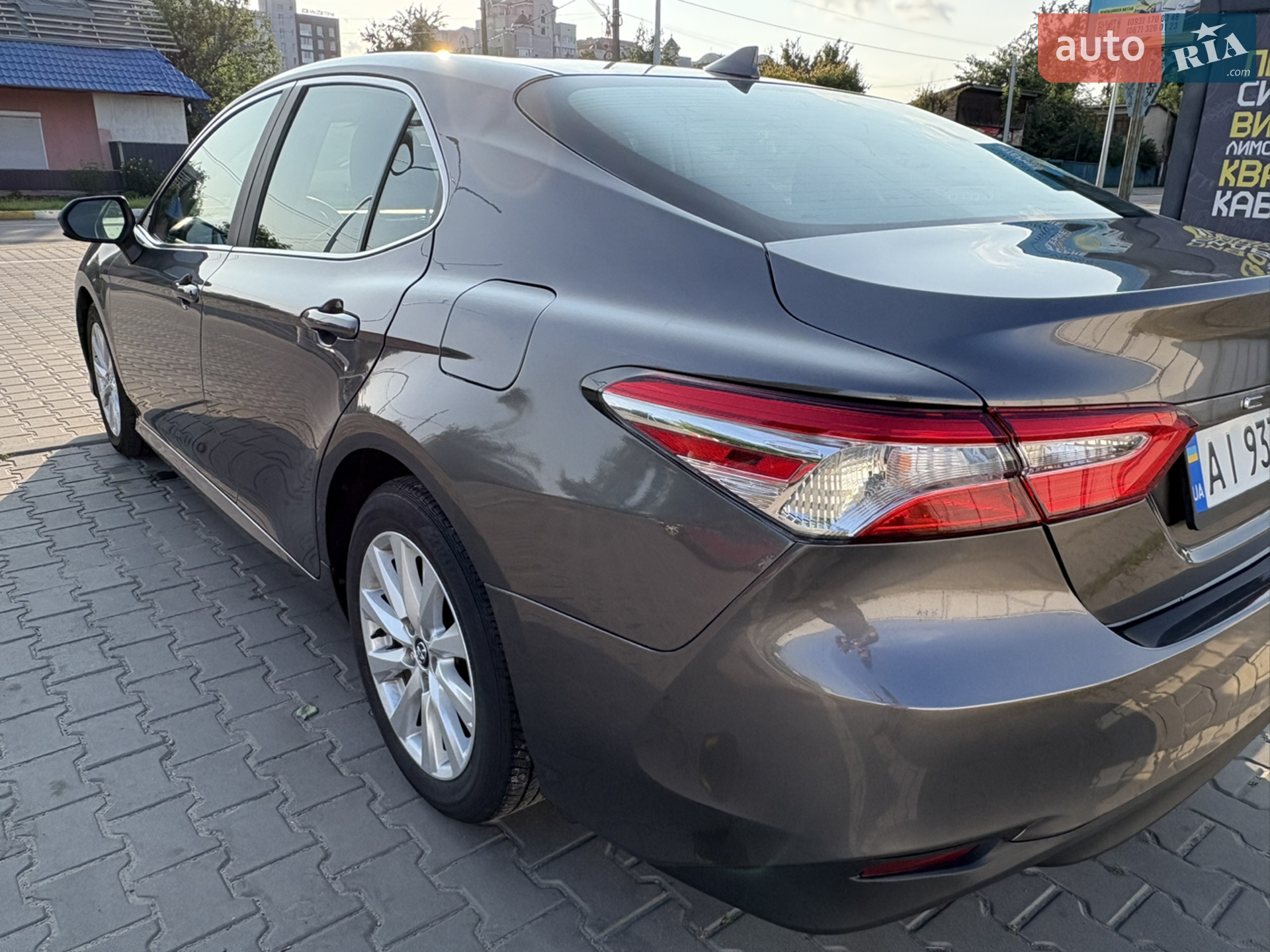 2019 Toyota Camry - мініатюра 19