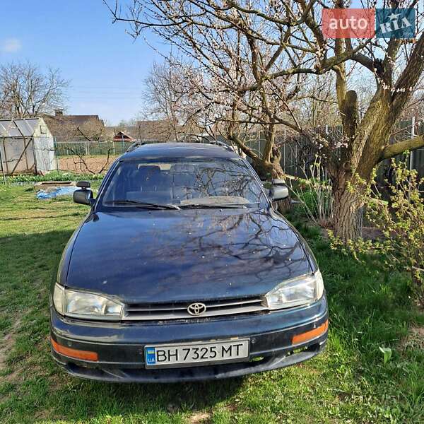 Toyota Camry 1992