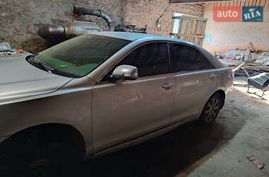 Седан Toyota Camry 2008 в Овруче