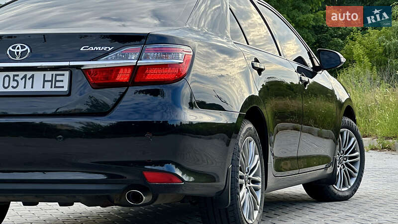 Седан Toyota Camry 2014 в Полтаве