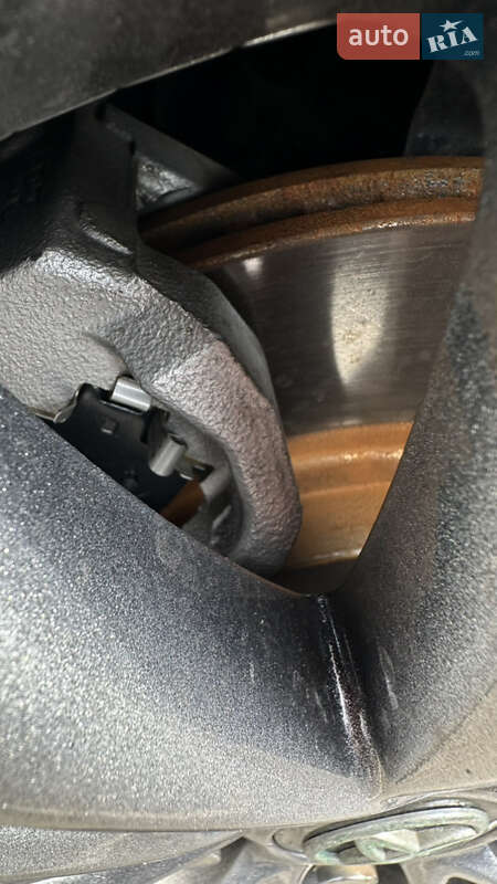 Седан Toyota Camry 2014 в Полтаве