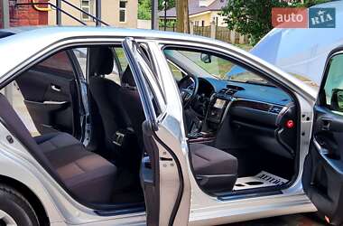 Седан Toyota Camry 2017 в 