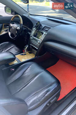 Седан Toyota Camry 2007 в 