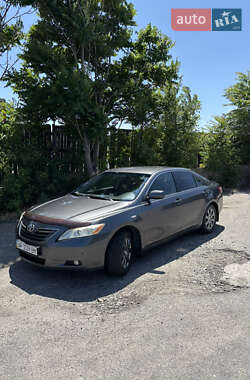 Седан Toyota Camry 2007 в Запорожье