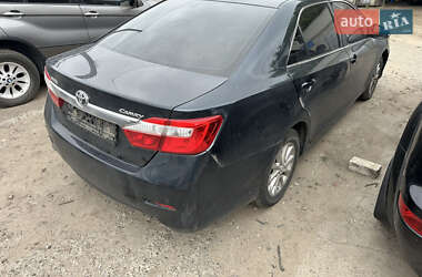 Седан Toyota Camry 2011 в Киеве