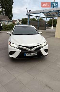 Седан Toyota Camry 2017 в Ахтырке
