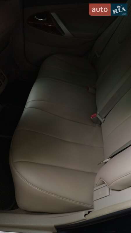 Седан Toyota Camry 2007 в Умани
