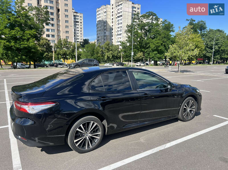 Седан Toyota Camry 2018 в Києві фото 5 Седан Toyota Camry 2018 в Києві