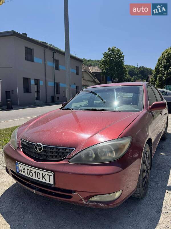 Toyota Camry 2003